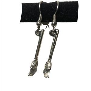 Broom earrings
